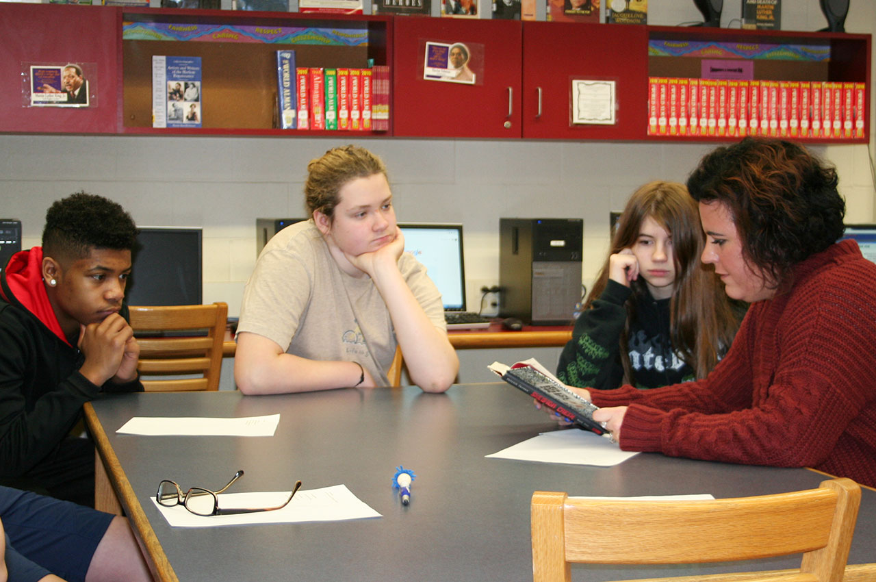 Students Explore Creative Writing in New Class